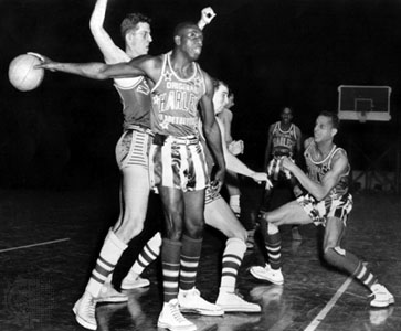 Harlem Globetrotters (1926- ) | The Black Past: Remembered and Reclaimed