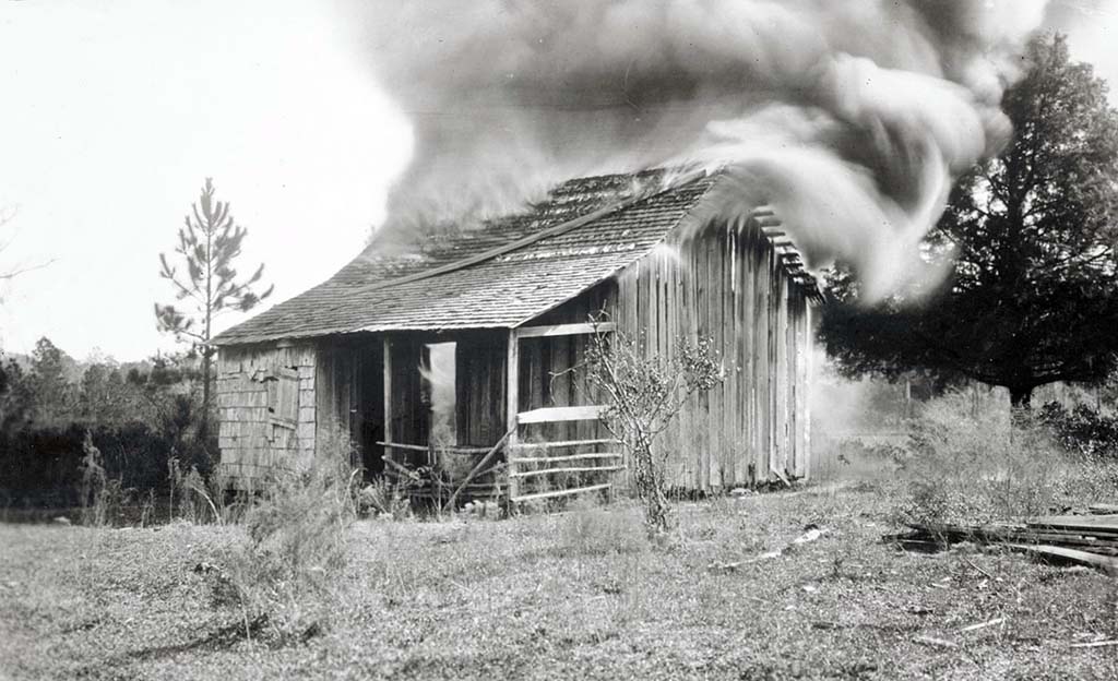 Burning_residence_Rosewood_Massacre_1923|The Rosewood Massacre Burning of Rosewood|The Rosewood Massacre