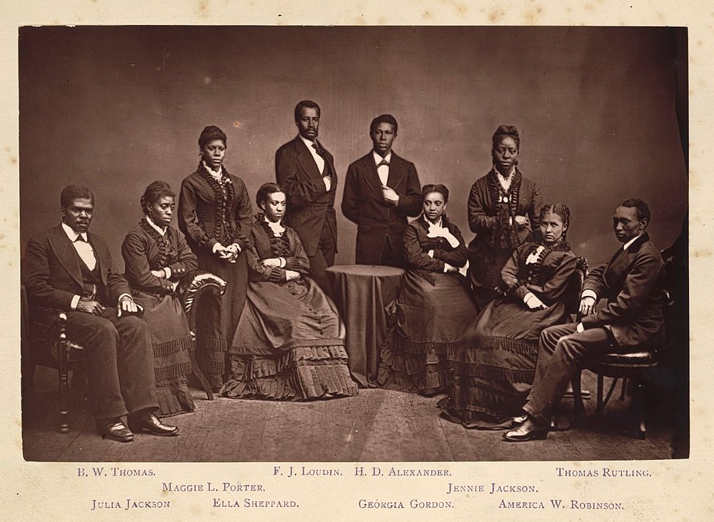 Fisk University Jubilee Singers|| |Photo of the Contemporary Fisk Jubilee Singers||