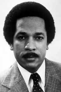 Max Robinson|
