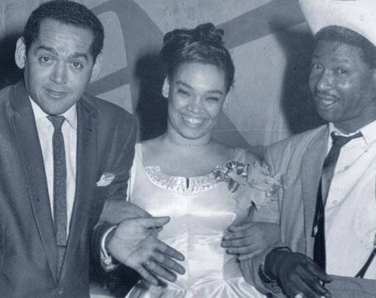 la lupe|La_Lupe__public_domain_|La_Lupe__public_domain_ ||