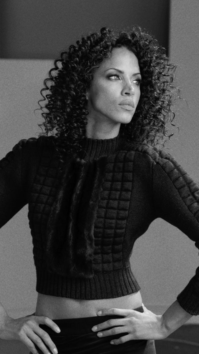 |Noémie Lenoir|