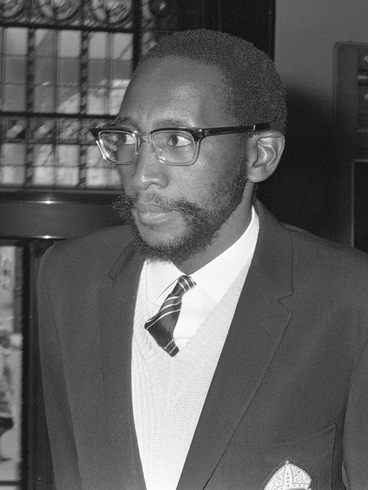 Moshoeshoe II (Wikipedia)|King Moshoeshoe II (Face2Face Africa) Moshoeshoe II (Wikipedia)|King Moshoeshoe II (Face2Face Africa)