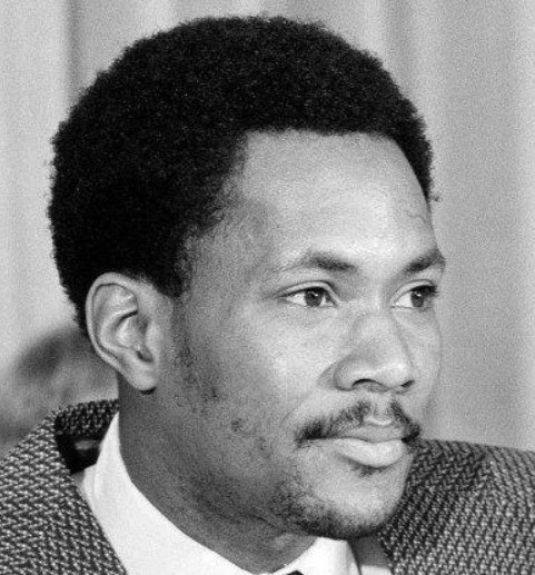 frank willis|frank Wills (www.workers.org)|Frank Wills top of page|frank willis|frank willis house |Frank Wills|Frank Wills||