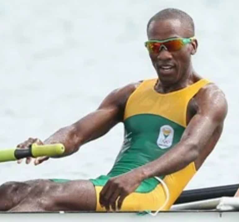 sizwe ndlovu|Lawrence_Ndlovu |