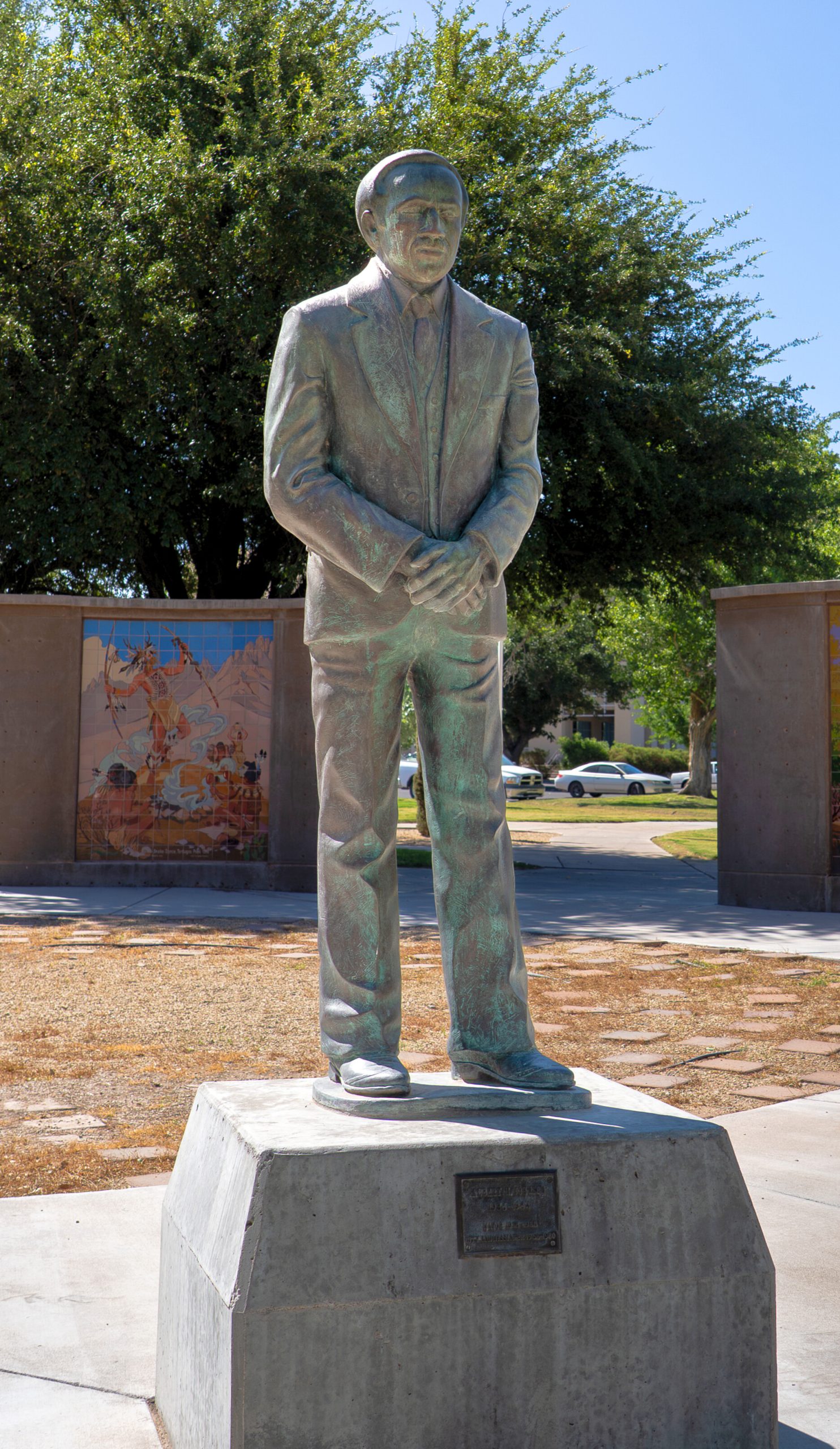 Bronze statue commemorating Mayor Albert Johnson