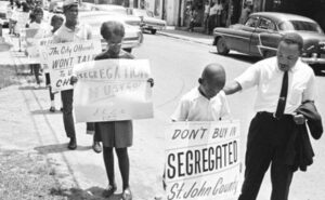 Dr. King with Demonstrators, St. Augustine Movement (www.WJCT News)
