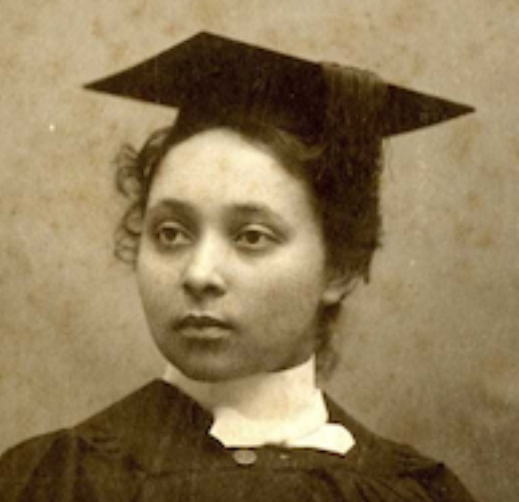 Mary Annette Anderson (Public Domain)