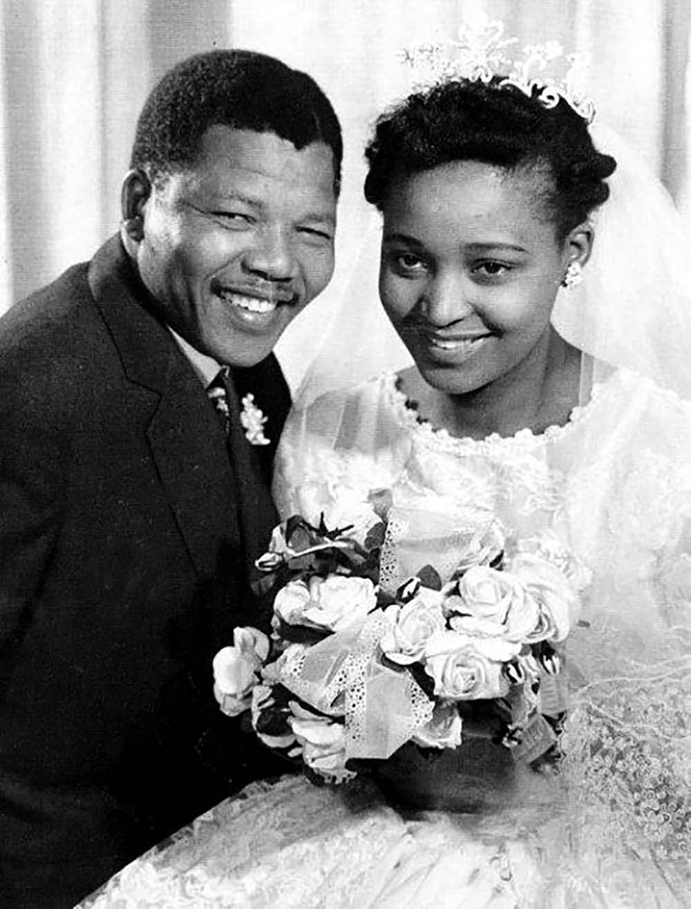 Winnie Madikizela- Mandela (1936-2018 ) •