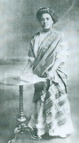 Adelaide Smith Casely Hayford in 1903